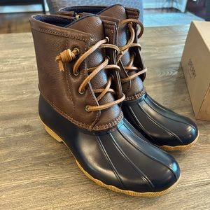 NWT Girls Sperry Duck Boot - size 3